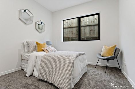 Photo of property in 6 Whakairo Crescent, Gulf Harbour, Whangaparaoa, 0930