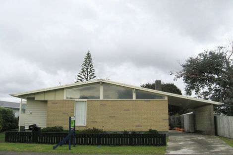 Photo of property in 10 Rangiatea Street, Paraparaumu Beach, Paraparaumu, 5032