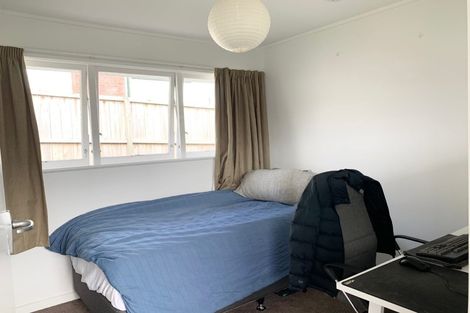 Photo of property in 1/35 Orams Road, Hillpark, Auckland, 2102