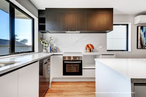 Photo of property in 9/55 James Laurie Street, Henderson, Auckland, 0612