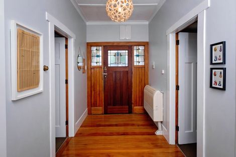 Photo of property in 117 Vigor Brown Street, Napier South, Napier, 4110