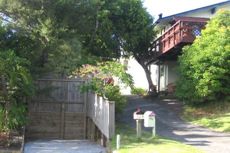 Photo of property in 2/34 Mountbatten Avenue, Hillcrest, Auckland, 0627