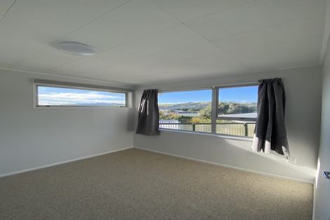 Photo of property in 100 Bracken Road, Paparangi, Wellington, 6037