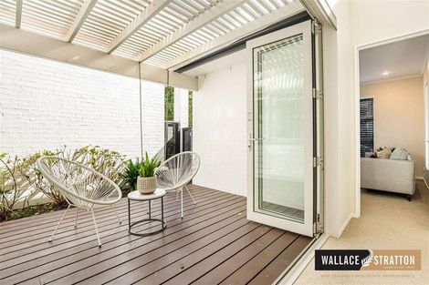 Photo of property in 17 Station Street, Hobsonville, Auckland, 0616