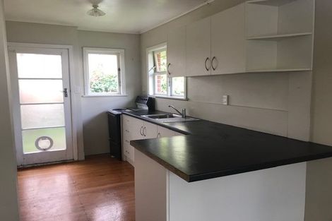 Photo of property in 2/402 Fergusson Drive, Heretaunga, Upper Hutt, 5018
