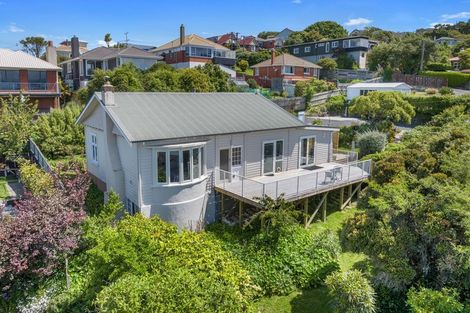 Photo of property in 10 Earls Road, Saint Clair, Dunedin, 9012