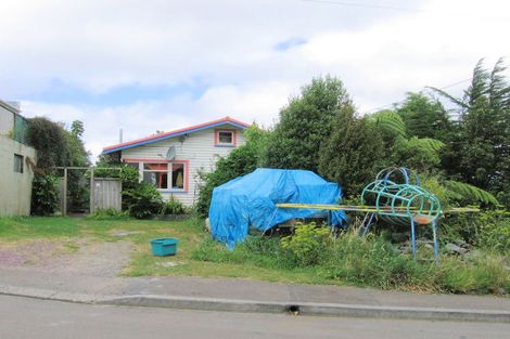 Photo of property in 18 Whaui Street, Vogeltown, Wellington, 6021