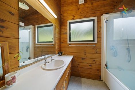 Photo of property in 86 Valley Road, Paraparaumu, 5032