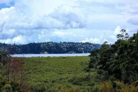 Photo of property in 30 Pukeko Road, Hobsonville, 0616