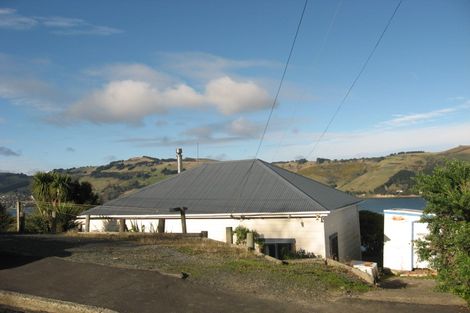 Photo of property in 42 Kauri Street, Ravensbourne, Dunedin, 9022