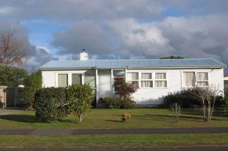 Photo of property in 35 Rawlings Street, Bader, Hamilton, 3206