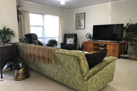 Photo of property in 2/41 Carnarvon Street, Gisborne, 4010