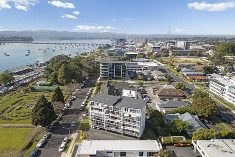 Photo of property in 3/22 Cliff Road, Tauranga, 3110