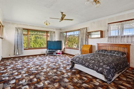 Photo of property in 35b Winters Road, Redwood, Christchurch, 8051