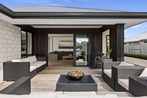 Photo of property in 19 Bertrowe Drive, Ohauiti, Tauranga, 3112