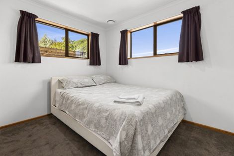 Photo of property in 8 Mount Iron Drive, Wanaka, 9305