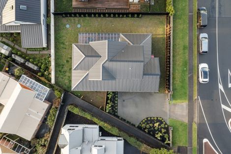 Photo of property in 2a Roland Road, Greenhithe, Auckland, 0632