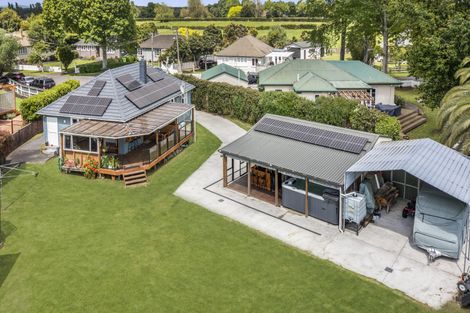 Photo of property in 37 Village Way, Ardmore, Papakura, 2582