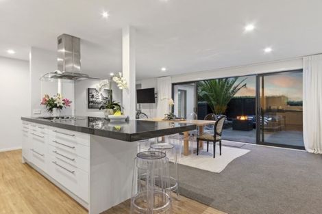 Photo of property in 4 Trecastle Lane, Huntsbury, Christchurch, 8022