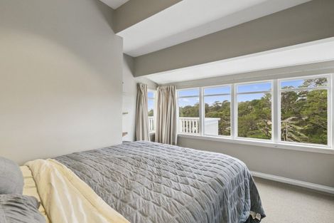 Photo of property in 67 Garden Road, Northland, Wellington, 6012