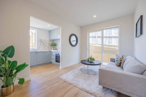 Photo of property in 42 Takurua Terrace, Orewa, 0931