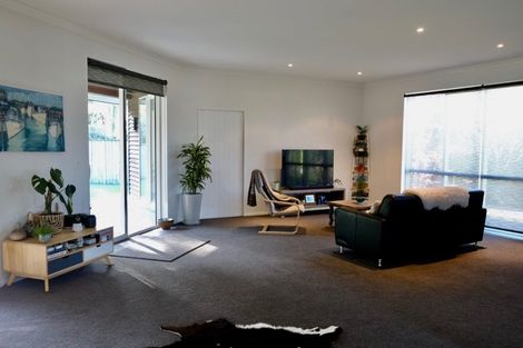 Photo of property in 13 Kawatiri Place, Westport, 7825