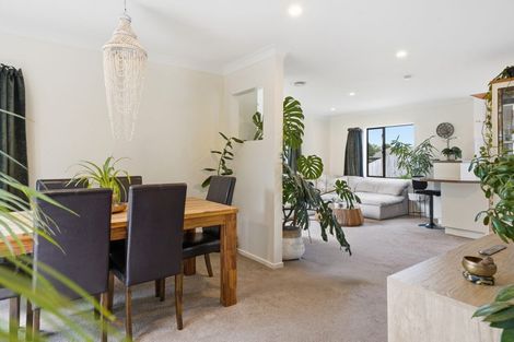 Photo of property in 16 Dawson Douglas Place, Kaiapoi, 7630