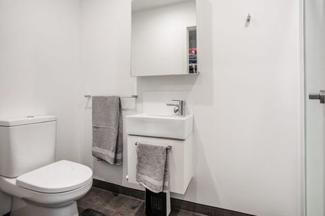 Photo of property in 203/160b Hobsonville Point Road, Hobsonville, Auckland, 0616