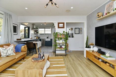 Photo of property in 144 Main North Road, Papanui, Christchurch, 8052