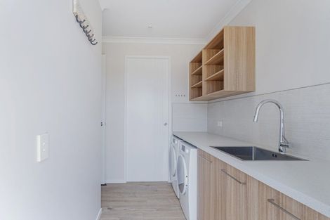 Photo of property in 5 Onerere Drive, Whitianga, 3510