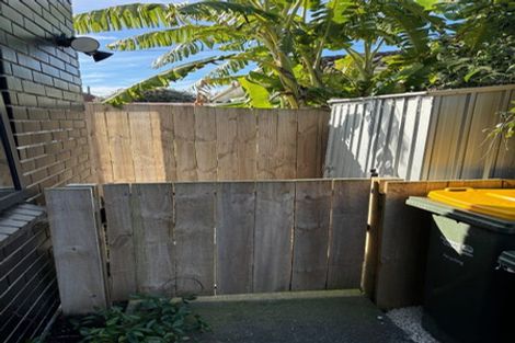 Photo of property in 8/63 Taikata Road, Te Atatu Peninsula, Auckland, 0610