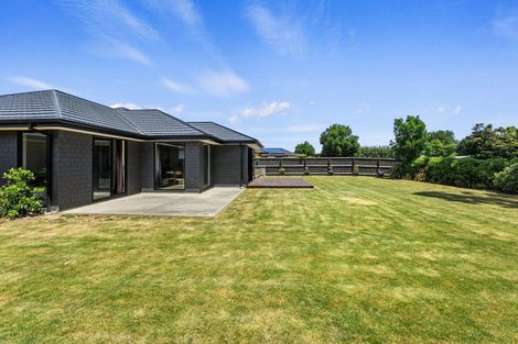 Photo of property in 11 Woodlaw Crescent, Prebbleton, 7604