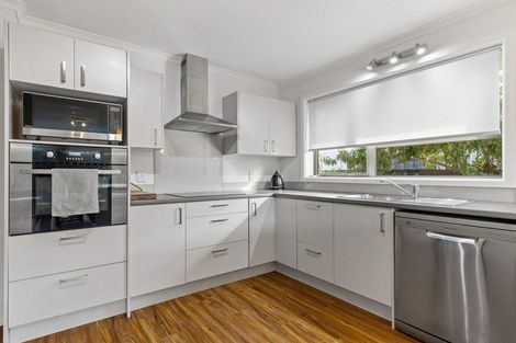 Photo of property in 65 Grahams Road, Burnside, Christchurch, 8041