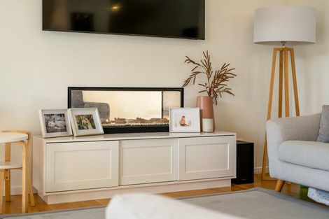 Photo of property in 312 Birdwood Road, Massey, Auckland, 0614