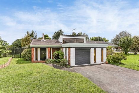 Photo of property in 120 Racecourse Road, Waiuku, 2123
