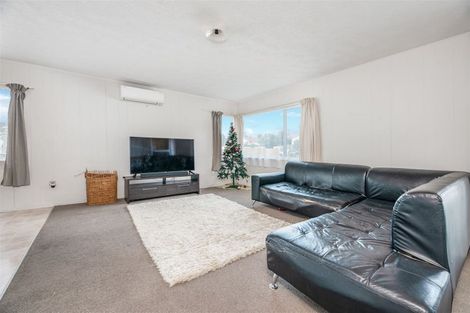 Photo of property in 76a Borich Road, Sunnyvale, Auckland, 0612