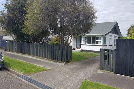 Photo of property in 22 Knowles Street, Terrace End, Palmerston North, 4410