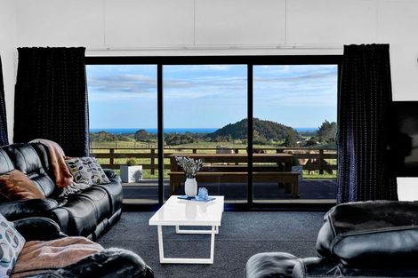 Photo of property in 1202 Frankley Road, Hurworth, New Plymouth, 4371