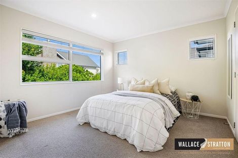 Photo of property in 17 Station Street, Hobsonville, Auckland, 0616