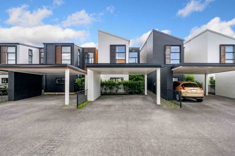 Photo of property in 15 Battalion Drive, Papakura, 2110