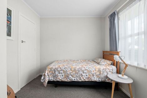 Photo of property in 8 Casper Street, Fairfield, Hamilton, 3214