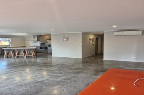 Photo of property in 12 Nukuroa Close, Waitara, 4320