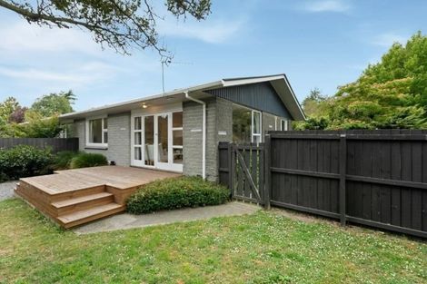 Photo of property in 1/37 Lochee Road, Upper Riccarton, Christchurch, 8041