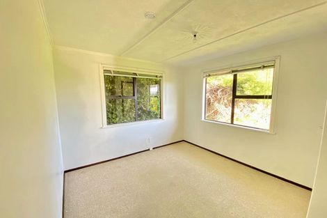Photo of property in 24 School Road, Te Atatu South, Auckland, 0610