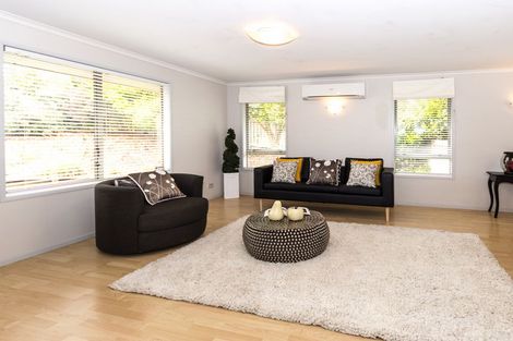 Photo of property in 40 Lough Bourne Drive, Pukekohe, 2120