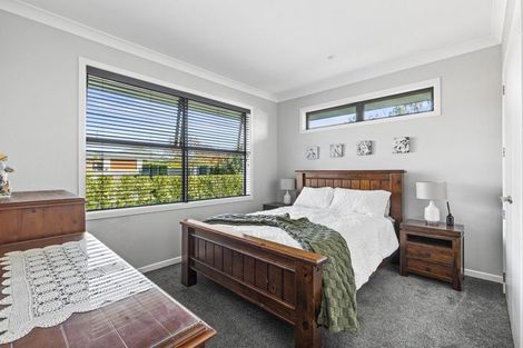 Photo of property in 10 Hanalin Drive, Marton, 4710