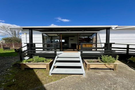 Photo of property in 8 Roseneath Place, Birkdale, Auckland, 0626