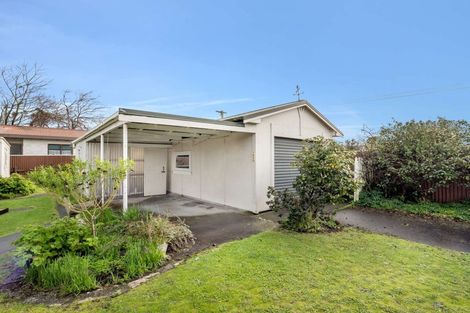 Photo of property in 10 Burns Street, Tawhero, Whanganui, 4501