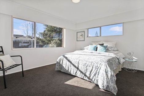 Photo of property in 1/72 Stanaway Street, Hillcrest, Auckland, 0627