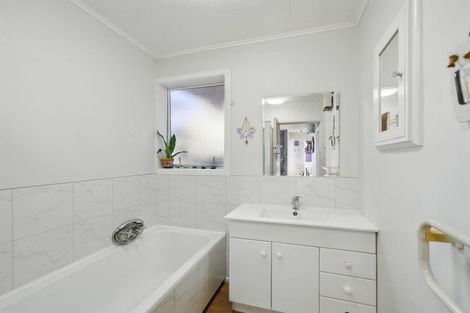 Photo of property in 54 Harris Crescent, Papanui, Christchurch, 8053